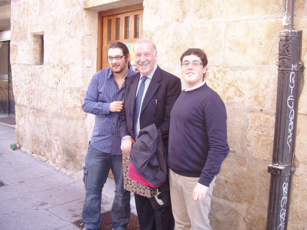 Alejandro, Vicente del Bosque e Iñigo